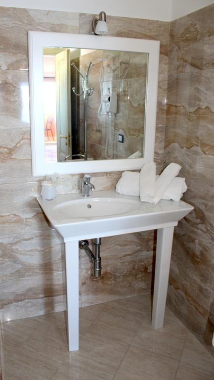 Terrazzo Sul Mare Hotel 3*
