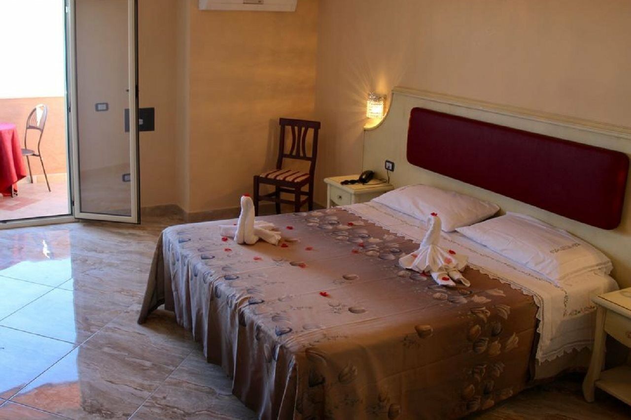 Terrazzo Sul Mare Hotel 3*